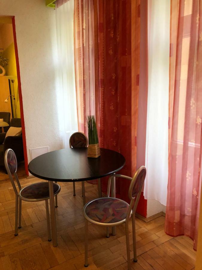 קרלובי וארי Apartman Orchidej U Vridla מראה חיצוני תמונה